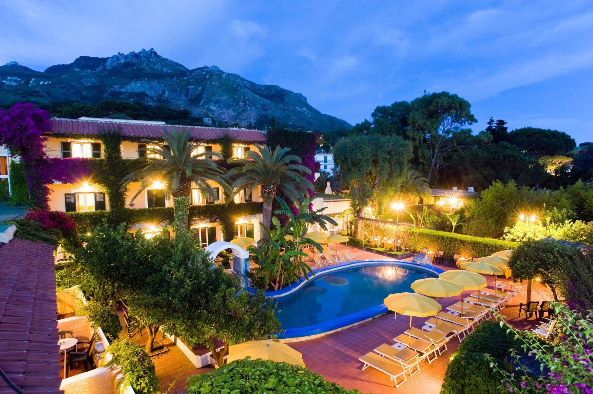 Villa Angela Hotel & Spa